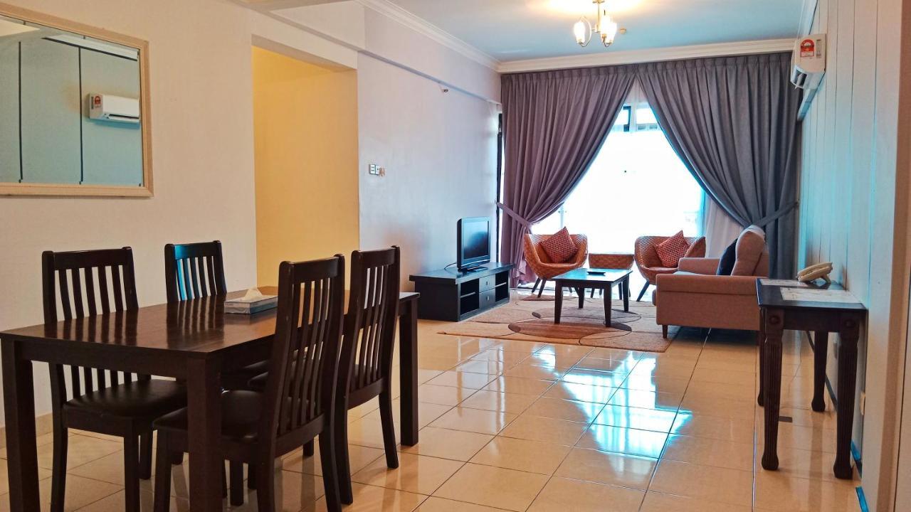 สุไม โฮเต็ล อพาร์ตเมนต์ Aparthotel กัวลาตรังกานู ภายนอก รูปภาพ