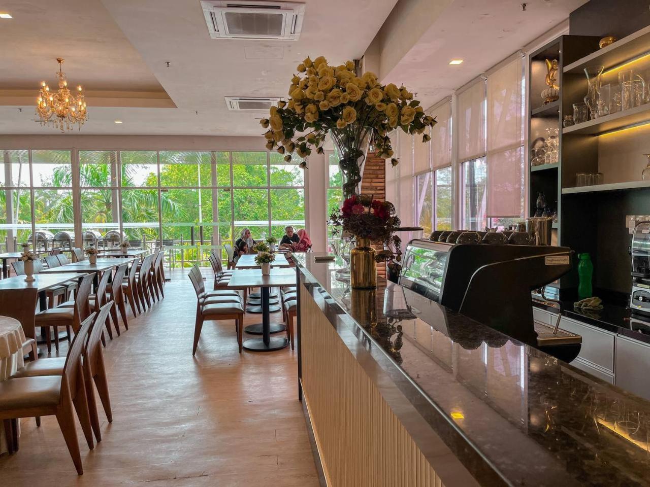 สุไม โฮเต็ล อพาร์ตเมนต์ Aparthotel กัวลาตรังกานู ภายนอก รูปภาพ