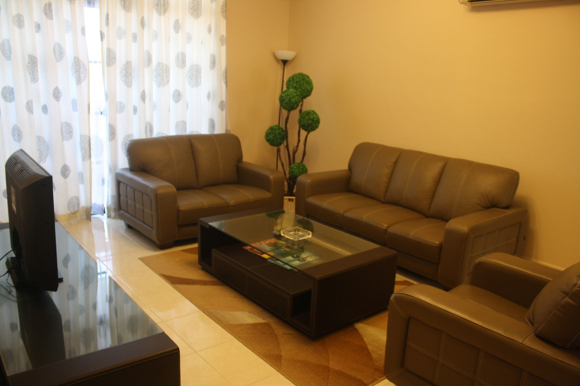 สุไม โฮเต็ล อพาร์ตเมนต์ Aparthotel กัวลาตรังกานู ภายนอก รูปภาพ